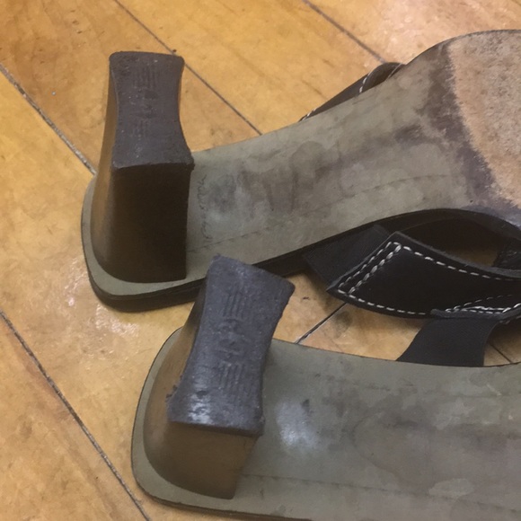 8.5 Black  criss cross slide sandals Donald Pliner - Picture 5 of 6